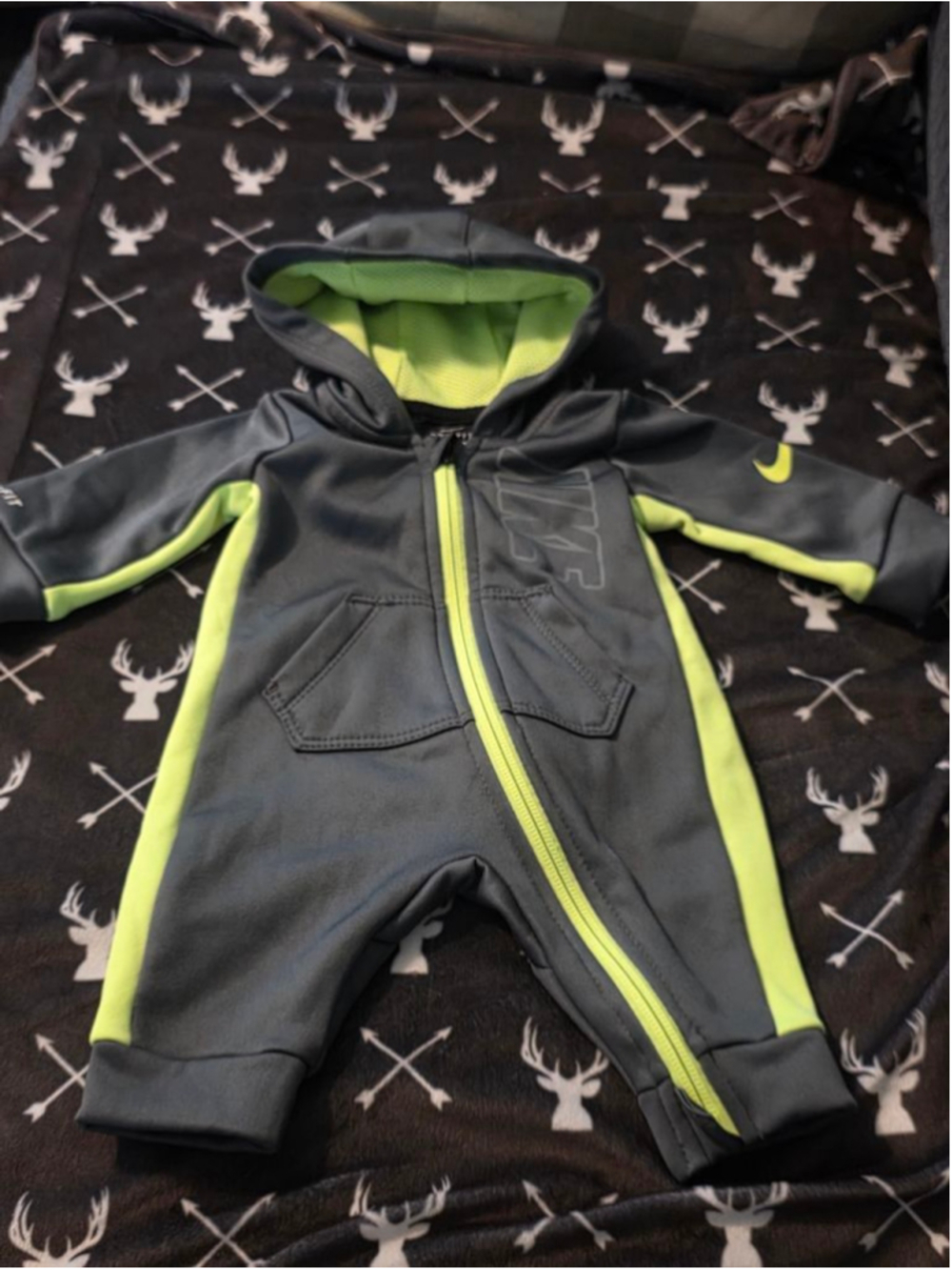 Baby Nike Gray Green Dri-Fit Hooded Footie Newborn